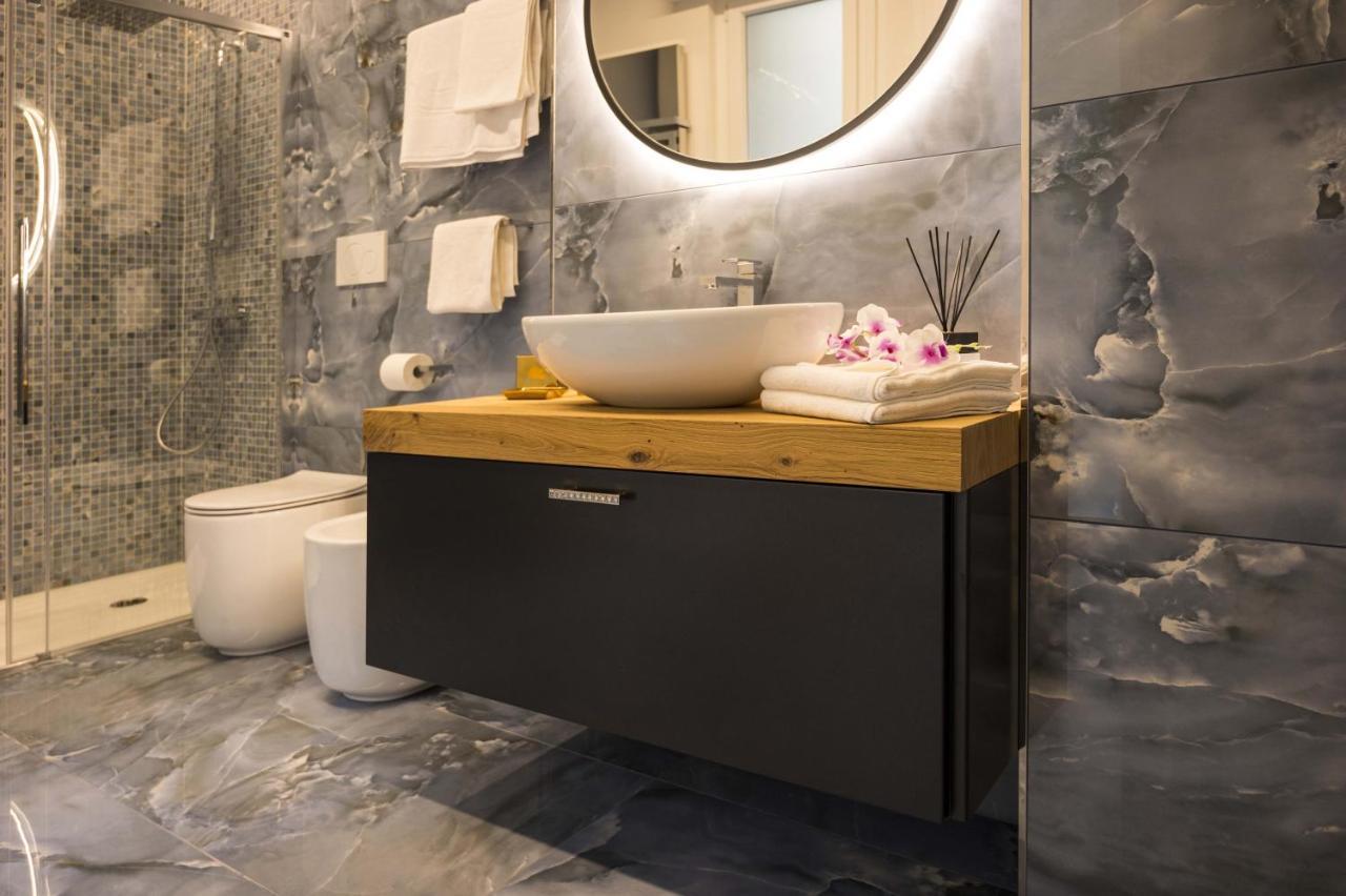 Vipverona Luxury Apartment - Royal Welcome Екстериор снимка