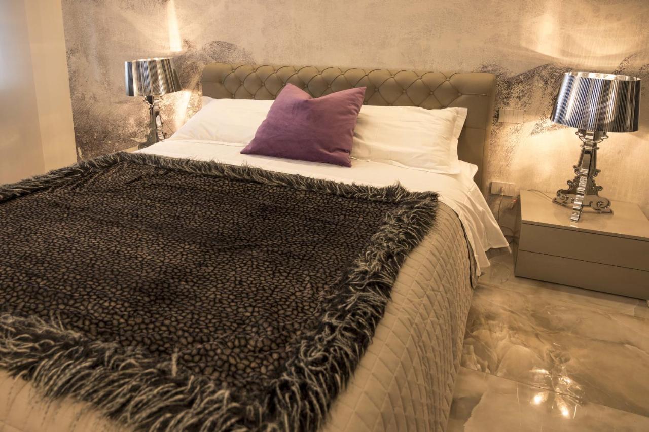 Vipverona Luxury Apartment - Royal Welcome Екстериор снимка
