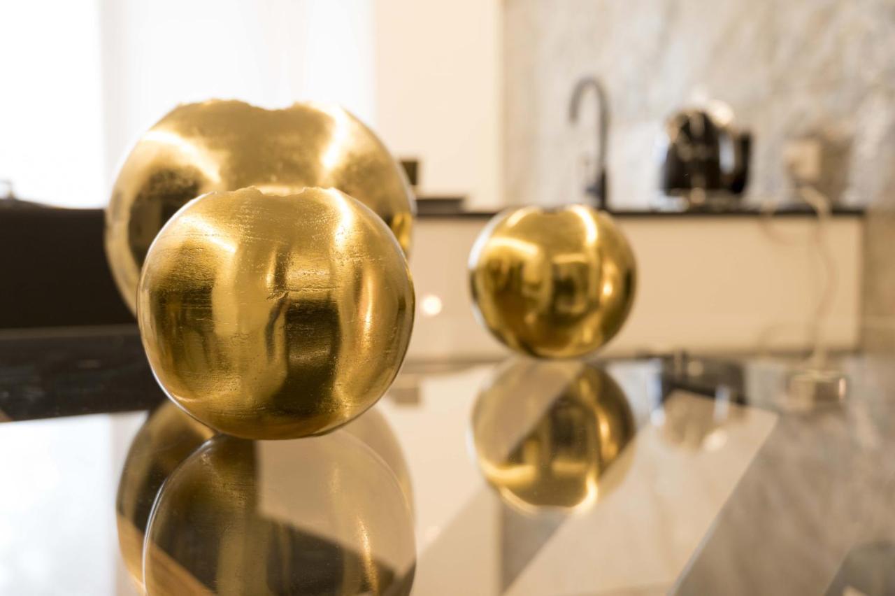 Vipverona Luxury Apartment - Royal Welcome Екстериор снимка